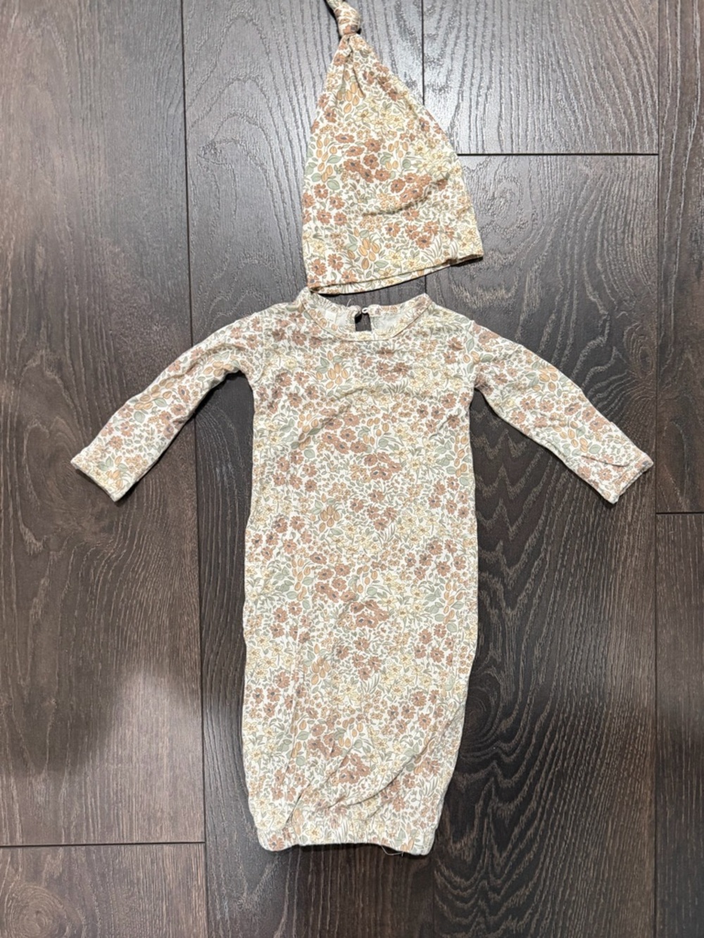 Quincy Mae Baby Bundle for 0-3 Months! - Picture 5 of 9